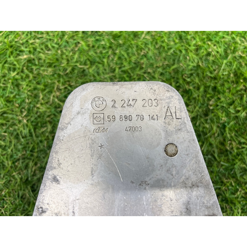 Теплообменник масляного фильтра (двигатель и элементы) BMW 3-series E46 1999 M47D20 11422247015