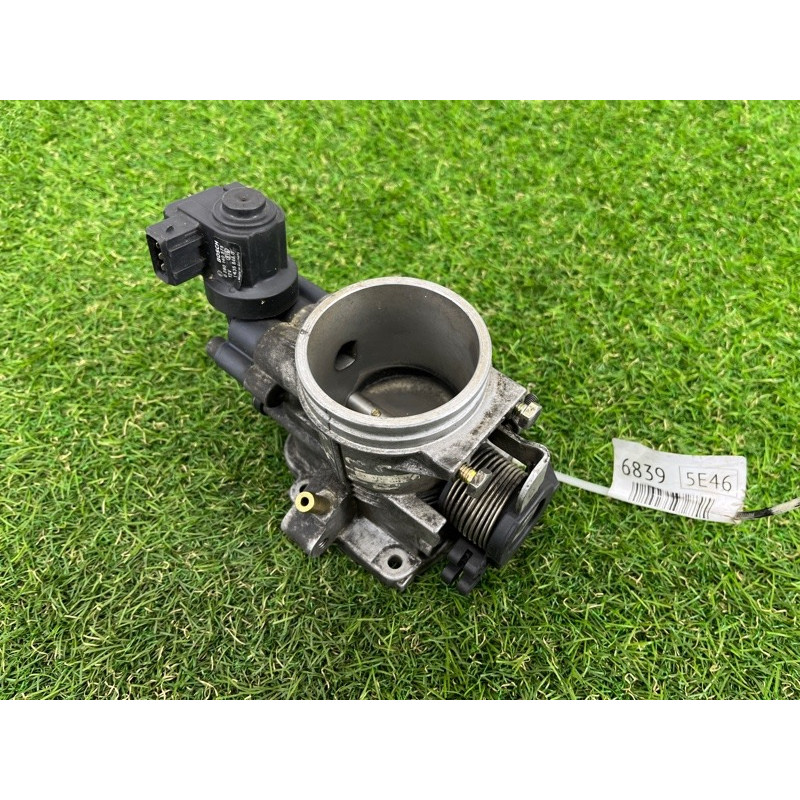 Дроссельная заслонка (электрика двигателя) BMW 3-series E46 M43b18 13541432059