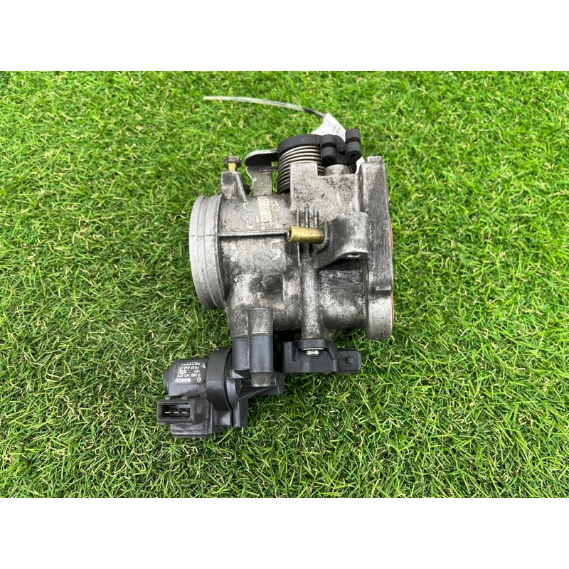 Дроссельная заслонка (электрика двигателя) BMW 3-series E46 M43b18 13541432059