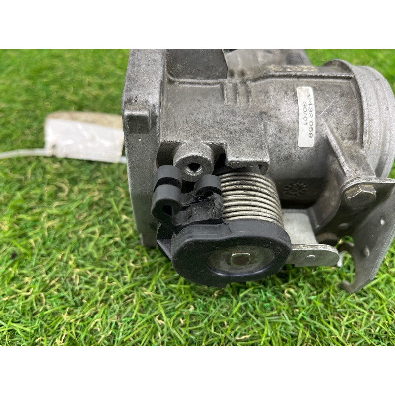 Дроссельная заслонка (электрика двигателя) BMW 3-series E46 13541432059