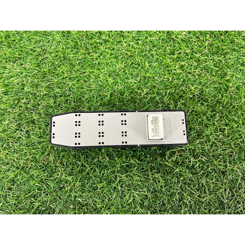 Кнопка стеклоподъемника (электрика / кнопки) Hyundai Ioniq AE 2019 Electro 93580G20004X