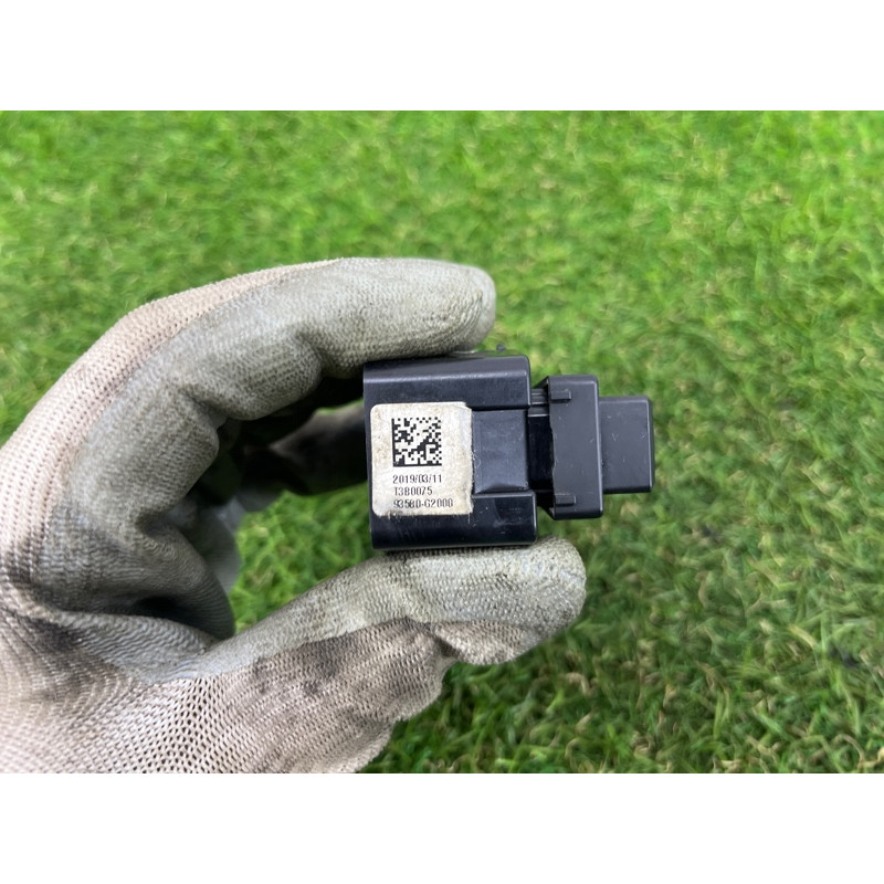 Кнопка стеклоподъемника (электрика / кнопки) Hyundai Ioniq AE 2019 Electro 93580G20004X