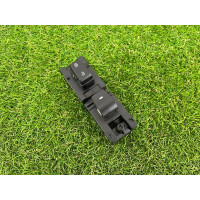 Кнопка стеклоподъемника