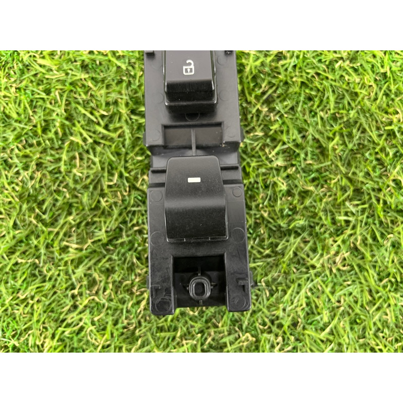 Кнопка стеклоподъемника (электрика / кнопки) Hyundai Ioniq AE 2019 Electro 93575G20004X