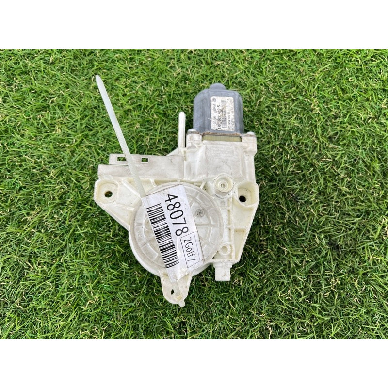 Мотор стеклоподъемника (электрика) Volkswagen Golf 1K 2.5 1k3837402s