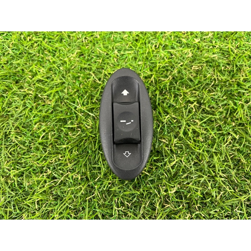 Кнопка сдвижной крышки люка (электрика / кнопки) Mini Cooper R53 S R53 2006 1.6 61316918396