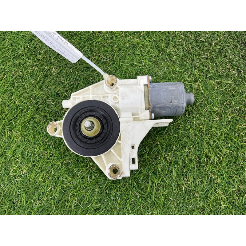 Мотор стеклоподъемника (электрика) Volkswagen Golf 1K 2.5 1k3837401s