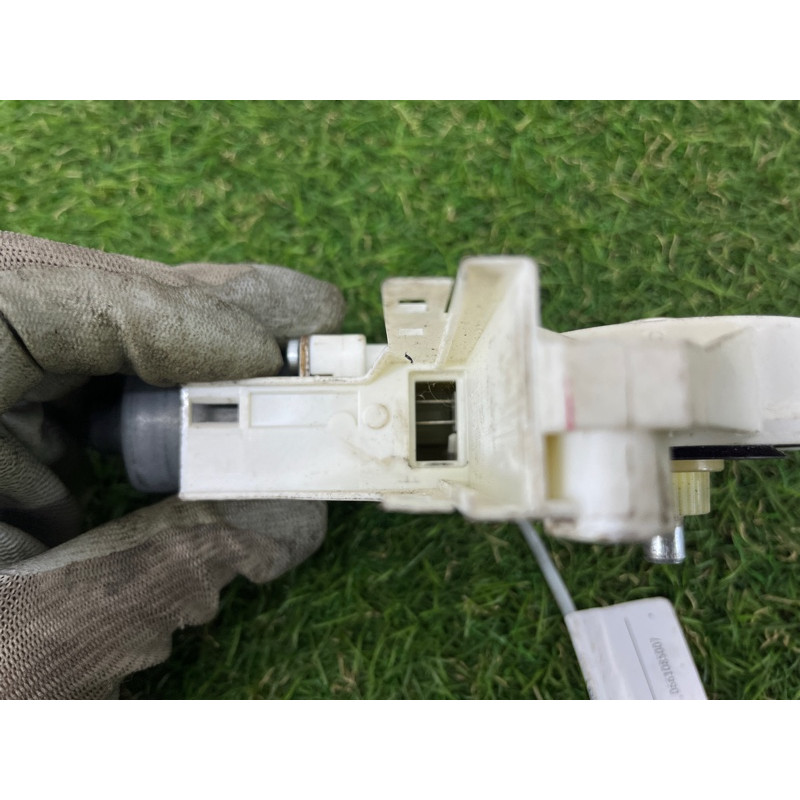 Мотор стеклоподъемника (электрика) Volkswagen Golf 1K 2.5 1k3837401s