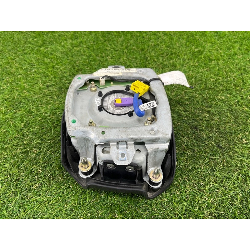 Airbag руля (airbag/безопасность) AUDI A4 B6 2003 1.8 BFB 8E0880201AE6PS