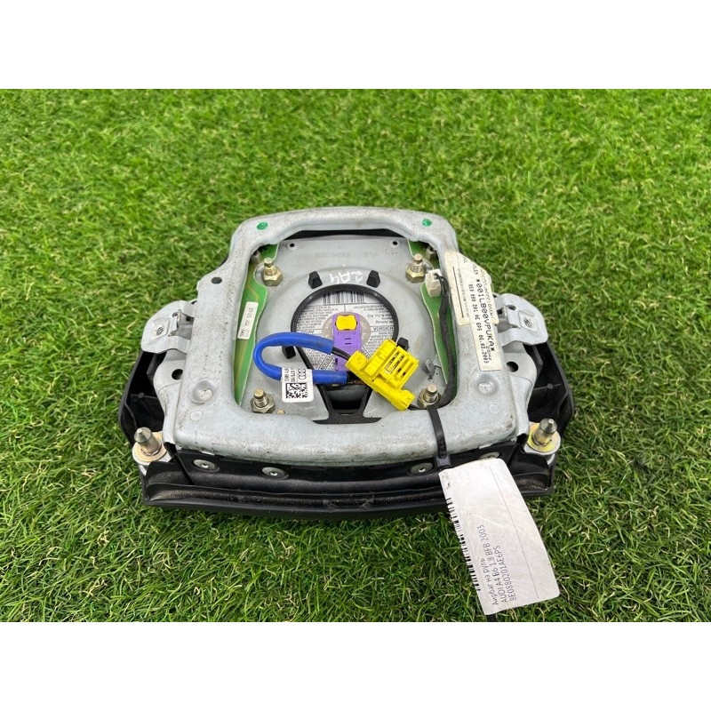 Airbag руля (airbag/безопасность) AUDI A4 B6 2003 1.8 BFB 8E0880201AE6PS