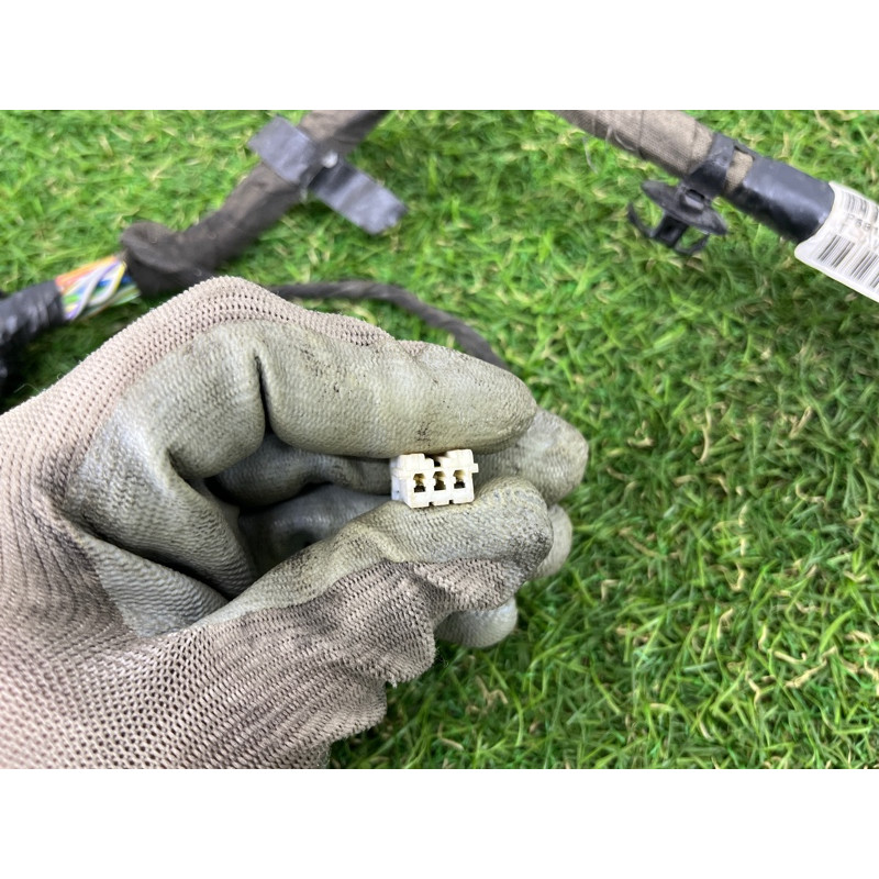 Проводка дверная (электрика) Dodge Durango WD 2015 5.7 HEMi 68136752ag