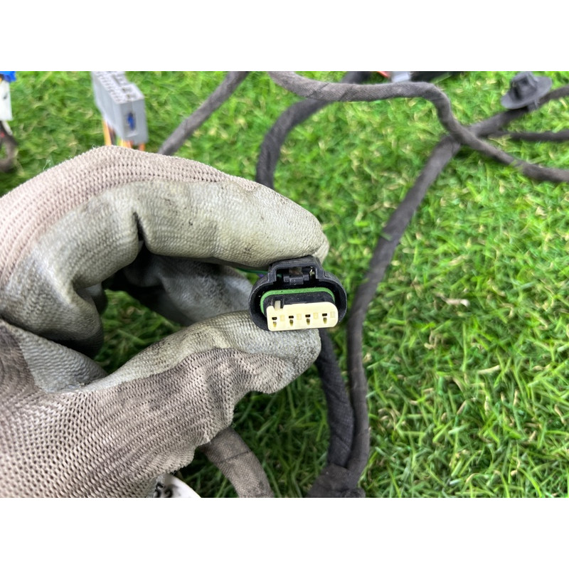 Проводка дверная (электрика) Dodge Durango WD 2015 5.7 HEMi 68136752ag