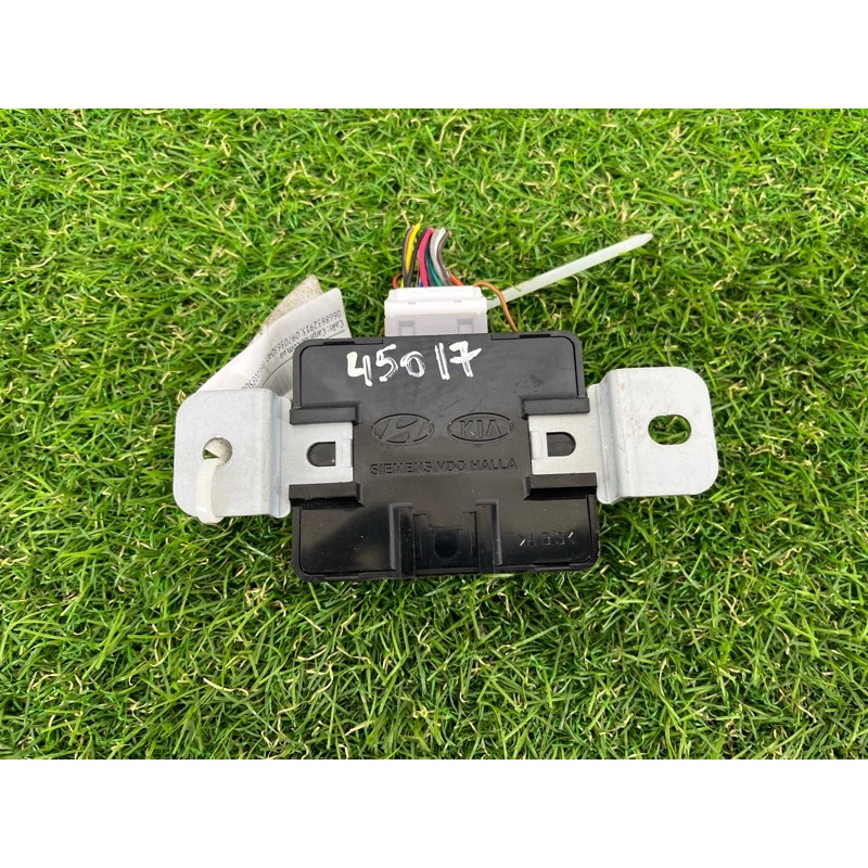 Блок управления парктрониками (электрика / блок управления) KIA Sorento UM 2013 2.4 957001u000