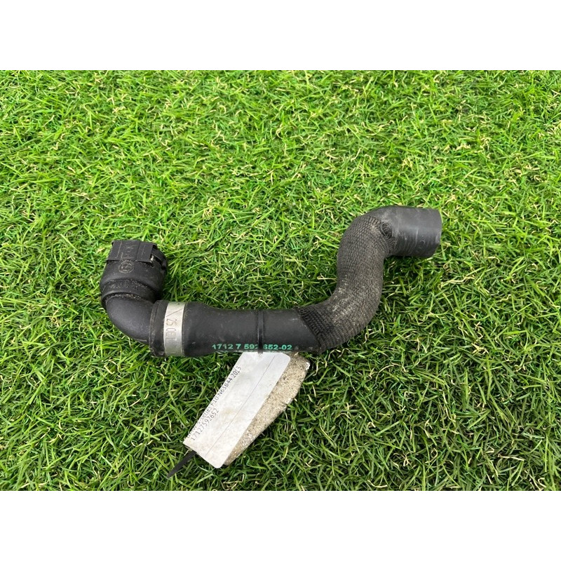 Патрубок (система охлаждения) BMW 5-series F10 2013 N63B44 17127592652