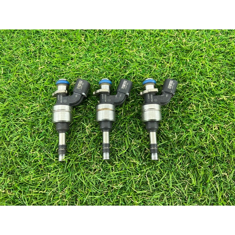 Форсунка топливная (топливная система) GMC Terrain 1 2.4 12633784