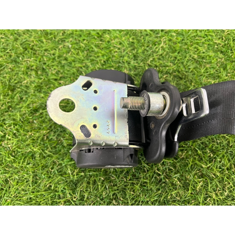 Ремень безопасности (airbag/безопасность) Nissan Juke F15 2013 1.6 888441KA2A