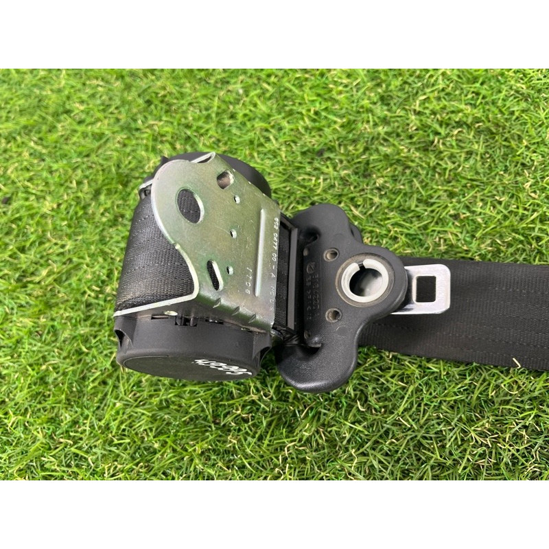 Ремень безопасности (airbag/безопасность) Nissan Juke F15 2013 1.6 888451KA2A