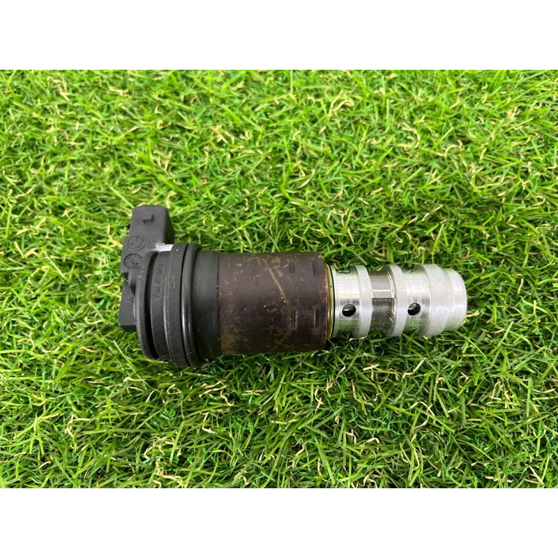 Клапан фазорегулятора (электрика двигателя) BMW 3-series E90 2006 N46B20 11351707323