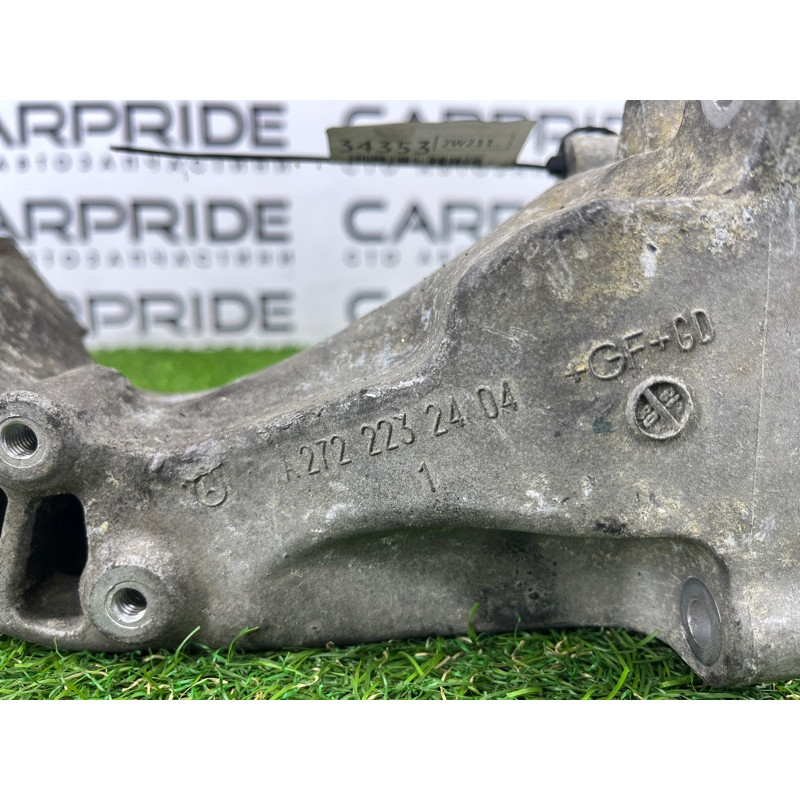 Кронштейн подушки двигателя (кронштейны двигателя) Mercedes-Benz E-class W211 2008 3.5 a2722232404