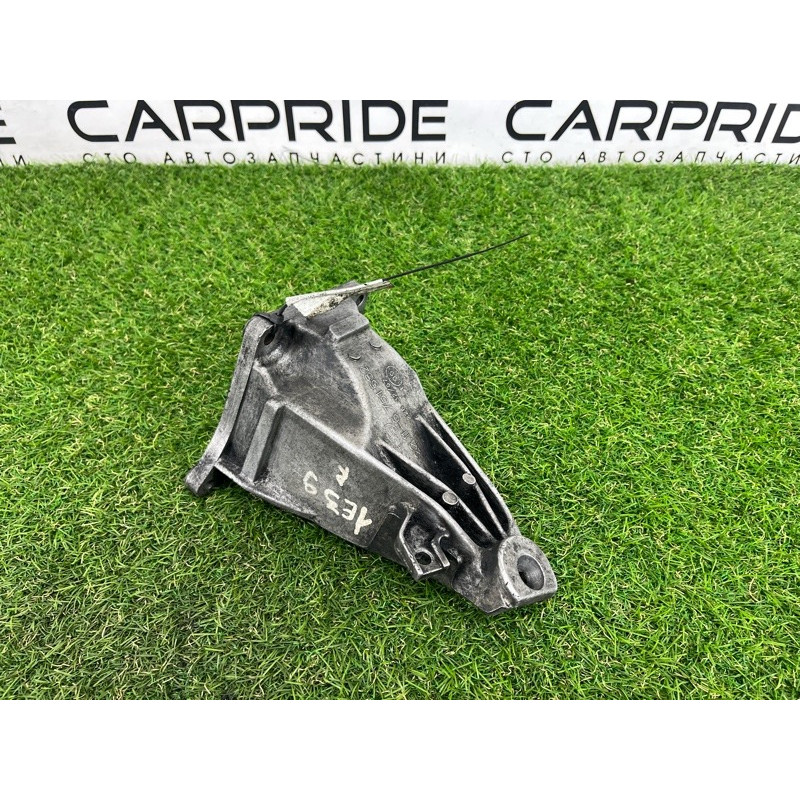 Кронштейн подушки двигателя (кронштейны двигателя) BMW 5-series E39 2001 M47D20 22116751582