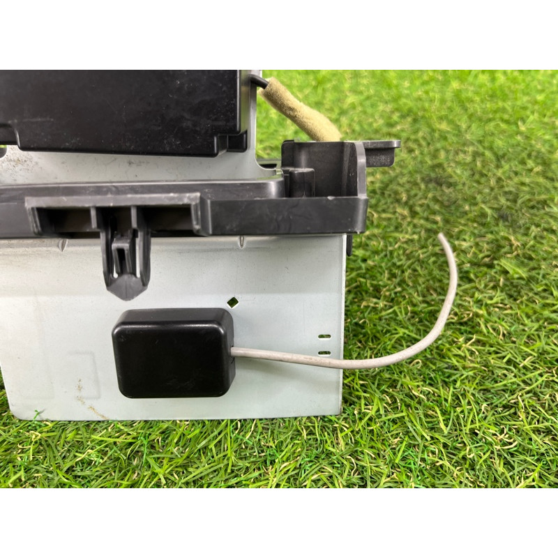 Антенна (электрика) Subaru Forester SJ 2016 2.5 86321sg330