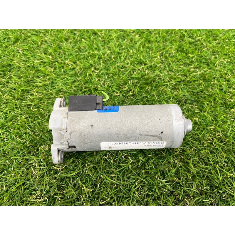 Моторчик регулировки сидения (электрика) BMW X5 E70 2009 67317075945