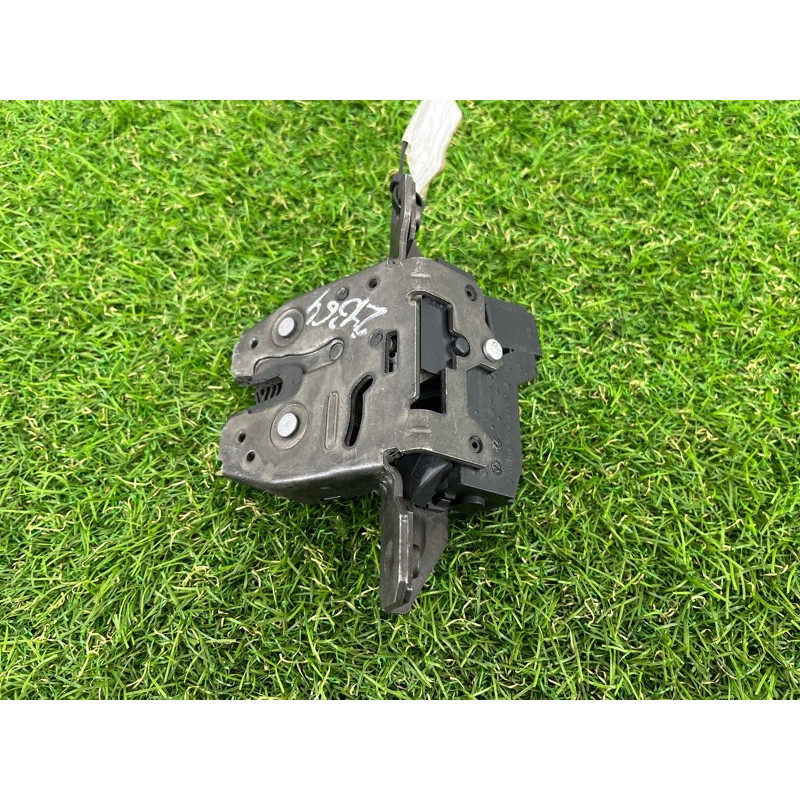 Замок багажника (кузов і елементи) CHEVROLET Volt 1 2012 1.4 13581023