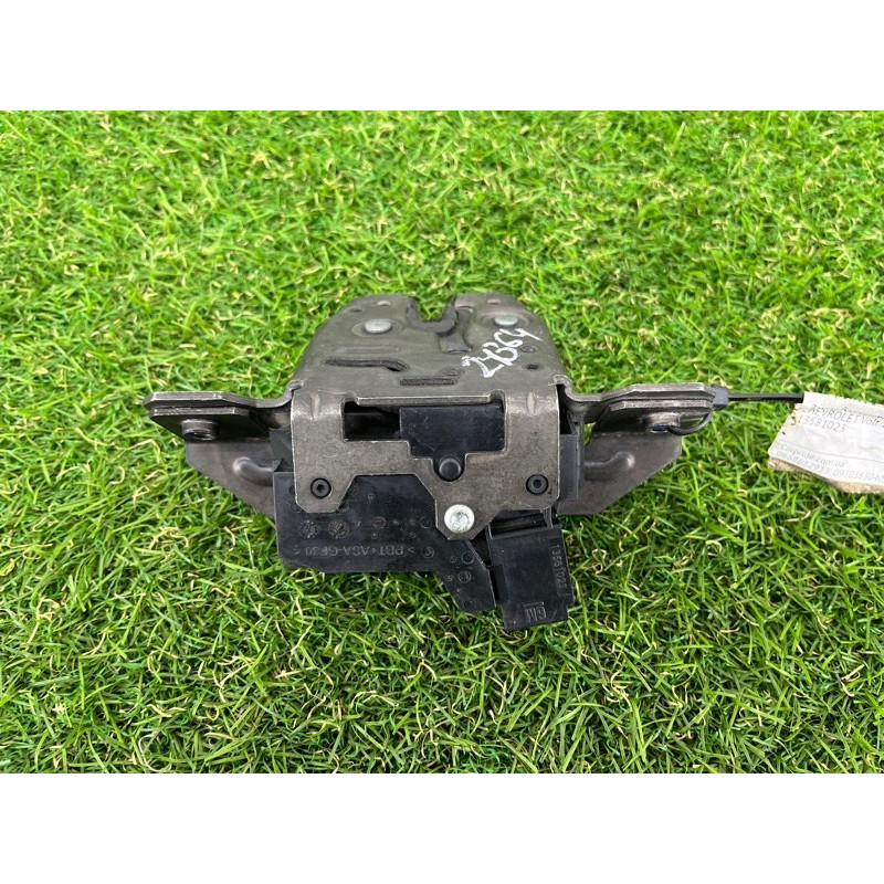 Замок багажника (кузов і елементи) CHEVROLET Volt 1 2012 1.4 13581023