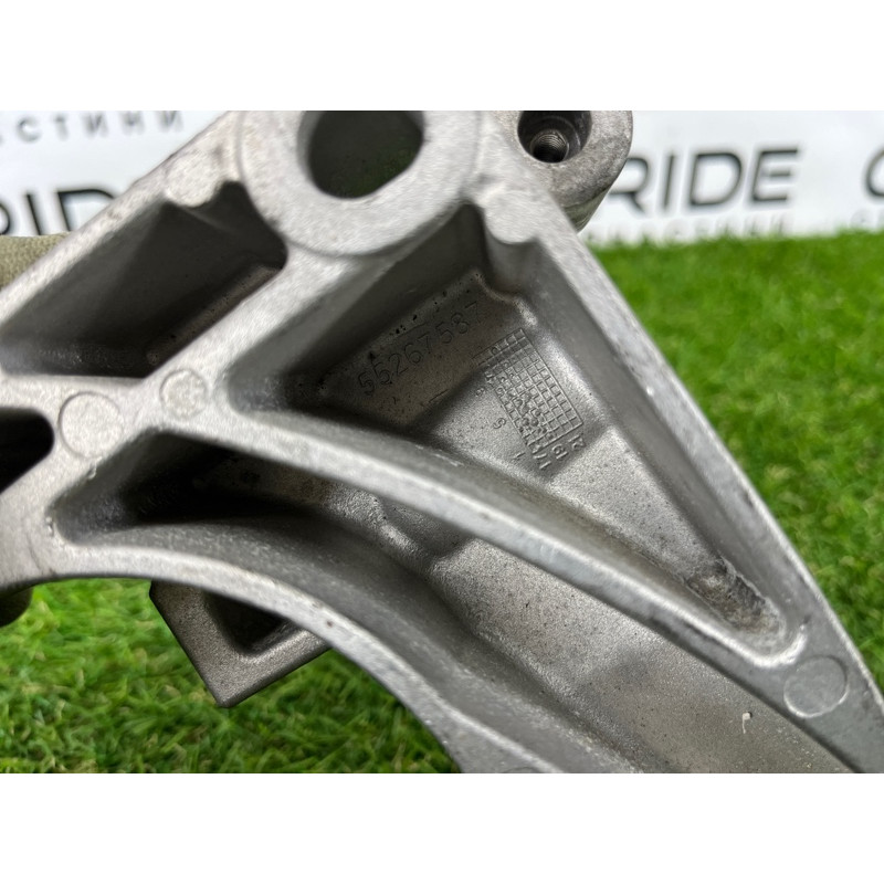 Кронштейн раздатки (трансмиссия) Jeep Renegade BU 2020 2.4 55267587