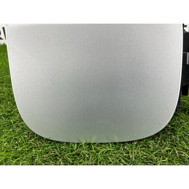 Лючок топливного бака (кузов и элементы) Chevrolet Malibu 9 23135978