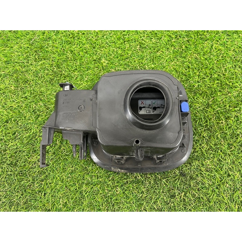 Лючок топливного бака (кузов и элементы) Chevrolet Malibu 9 23135978