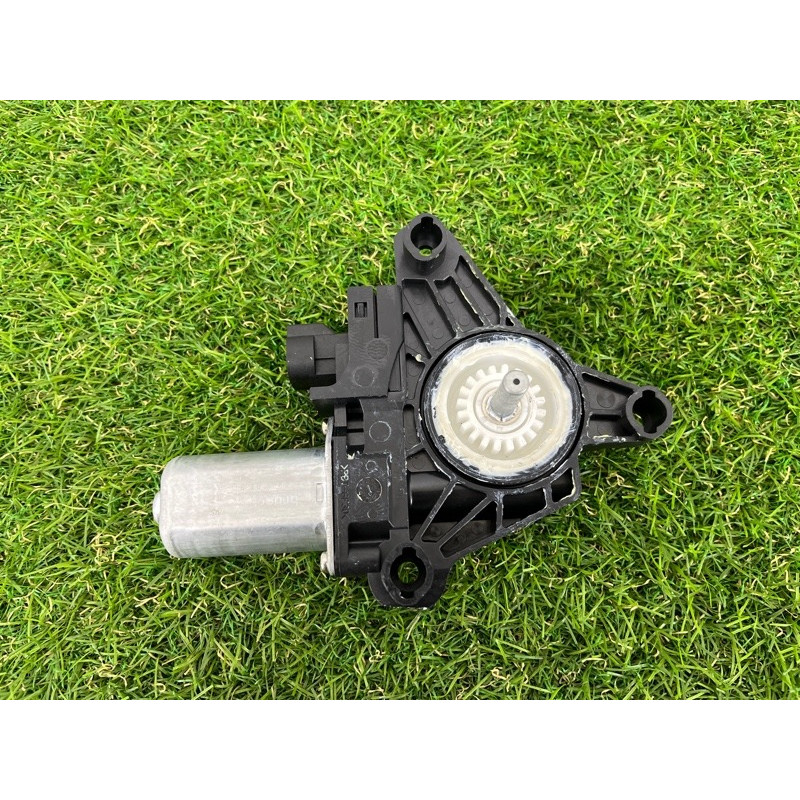 Мотор стеклоподъемника (электрика) Jeep Renegade BU 2020 2.4 68268766AA