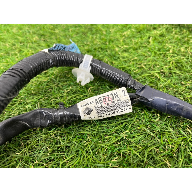 Проводка дверная (электрика) Nissan Juke F15 2011 1.6 24125 1km0c