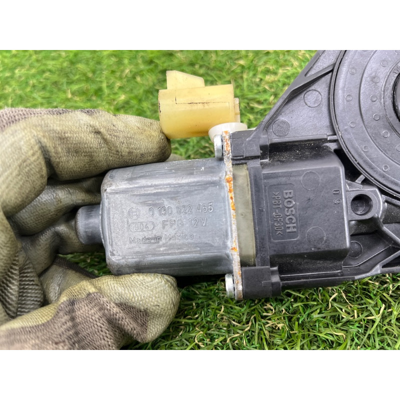 Мотор стеклоподъемника (электрика) CHEVROLET Volt 1 2012 1.4 25994200