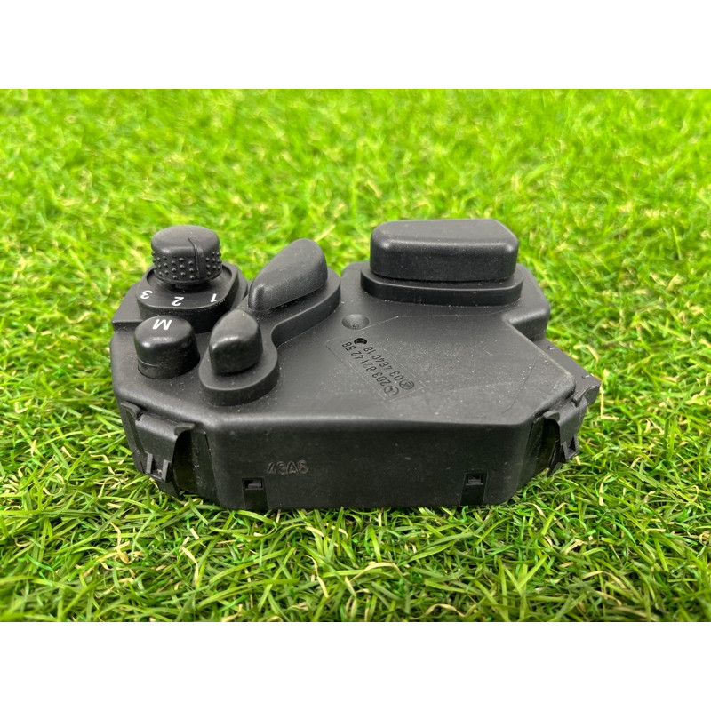 Кнопка регулировки сиденья (электрика / кнопки) Mercedes-Benz C-class W203 2007 3.0 a2038214258