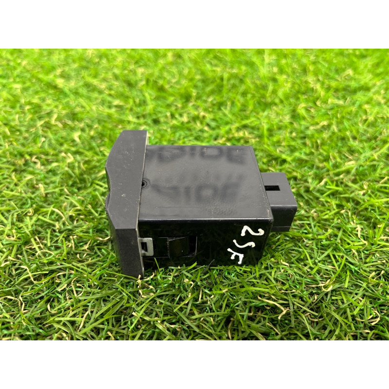 Кнопка корректора фар (электрика / кнопки) Hyundai Santa Fe SM 2005 2.0 9337026000