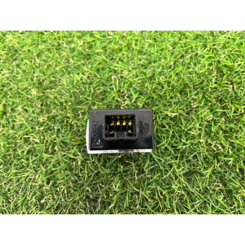 Кнопка корректора фар (электрика / кнопки) Hyundai Santa Fe SM 2005 2.0 9337026000