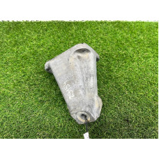 Кронштейн двигателя