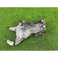 Кронштейн генератора