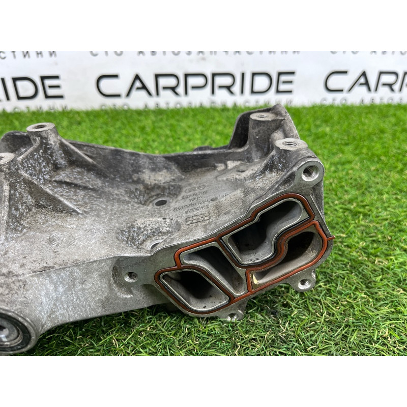 Кронштейн генератора (кронштейны двигателя) Volkswagen Tiguan 5N 2.0 06j903143ag