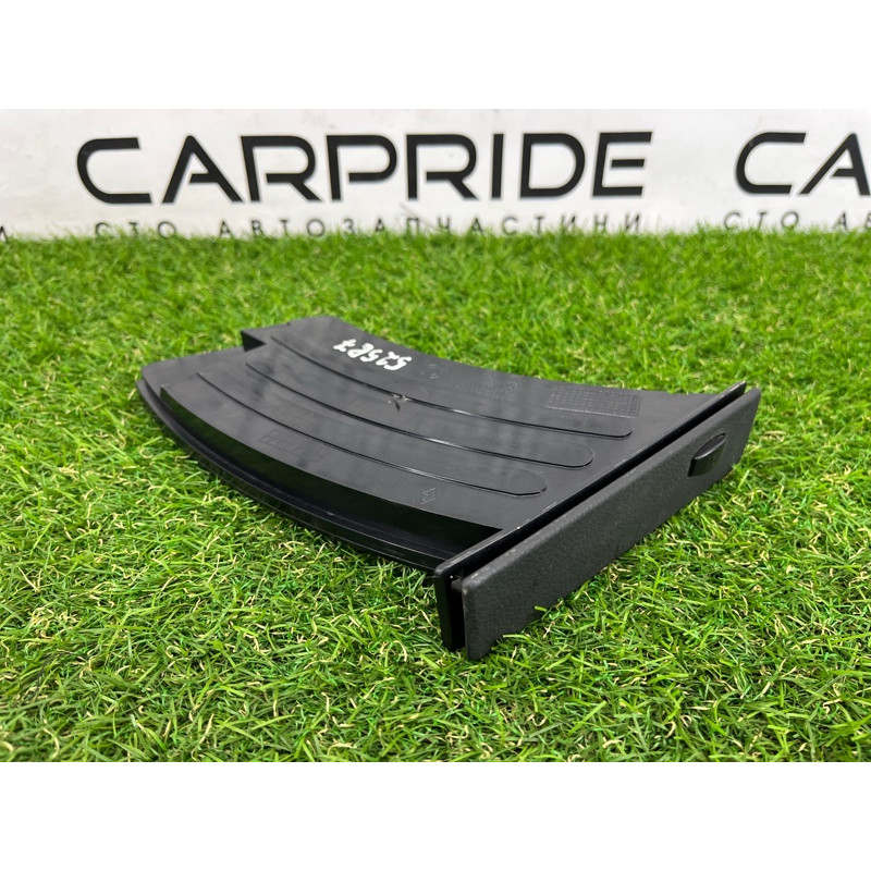 Подстаканник (салон) BMW 5-series E60 2005 N52B25 51457063104