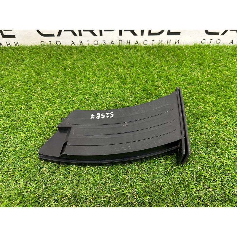 Подстаканник (салон) BMW 5-series E60 2005 N52B25 51457063104