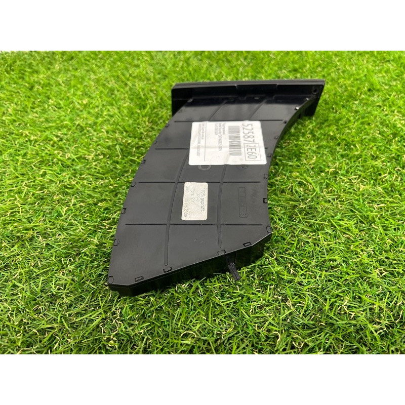 Подстаканник (салон) BMW 5-series E60 2005 N52B25 51457063104