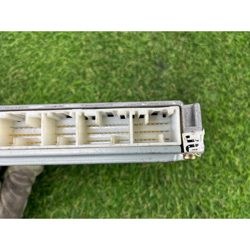 ЭБУ (электрика / блок управления) Toyota Camry XV20 8966106850