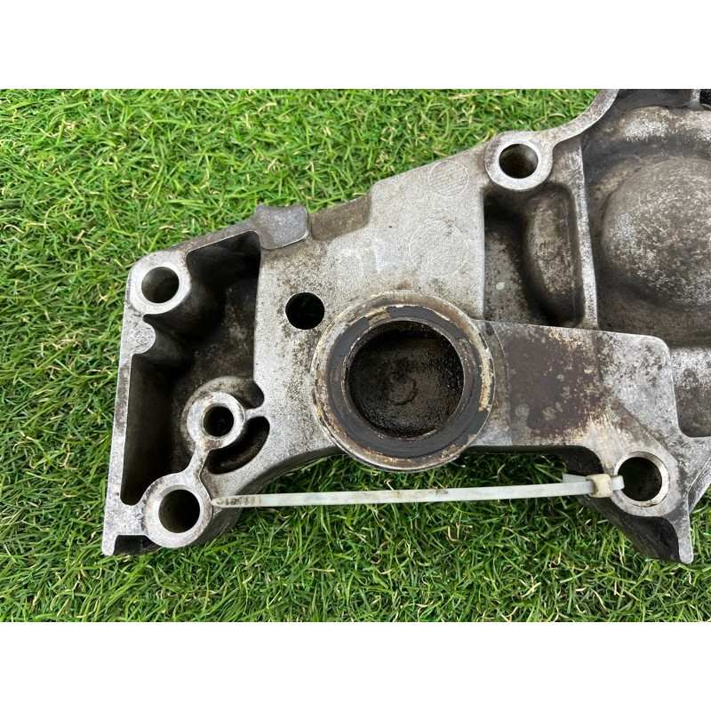 Корпус помпы (система охлаждения) Ford Transit Connect 1 2005 1.8L 1114354