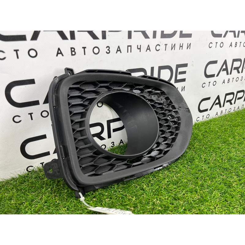 Решетка бампера (кузов и элементы) KIA Sorento UM 2013 2.4