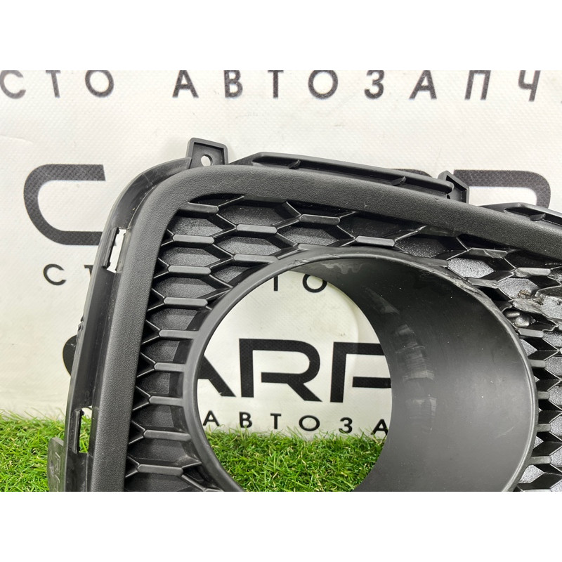 Решетка бампера (кузов и элементы) KIA Sorento UM 2013 2.4