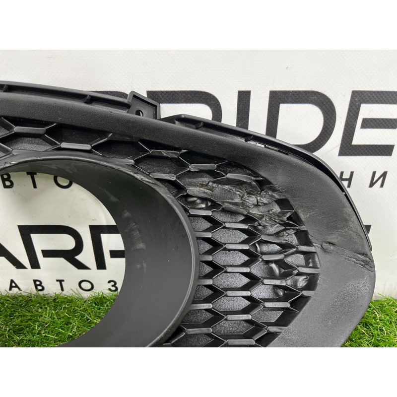 Решетка бампера (кузов и элементы) KIA Sorento UM 2013 2.4