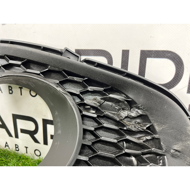 Решетка бампера (кузов и элементы) KIA Sorento UM 2013 2.4