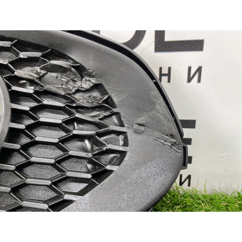 Решетка бампера (кузов и элементы) KIA Sorento UM 2013 2.4